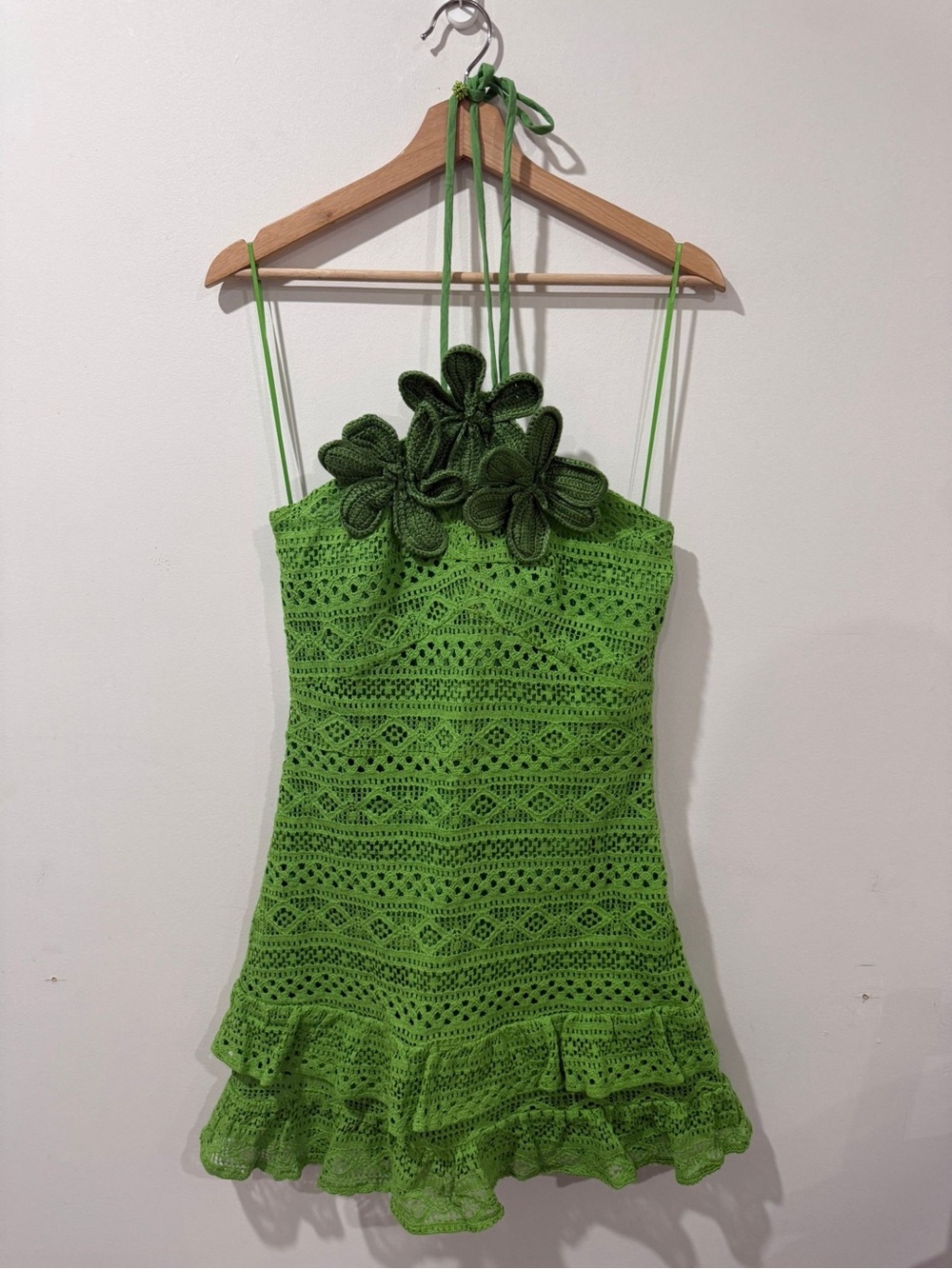 Farm Rio for Anthropologie Green Crochet Floral Halter Mini Dress Size M NWT - Picture 2 of 15